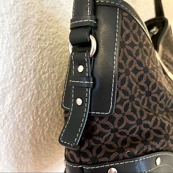 Relic by Fossil Signature Logo Buckle Satchel 113 - Picture 10 of 13